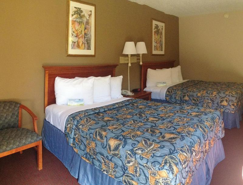 Executive Inn image
