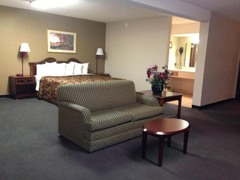 Executive Inn image