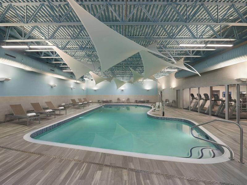 Courtyard By Marriott Oshawa image