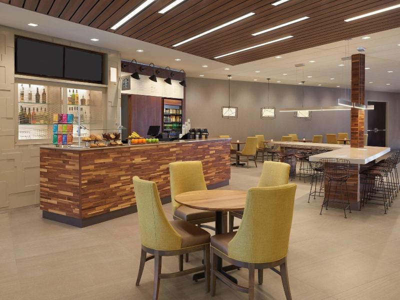 Courtyard By Marriott Oshawa image
