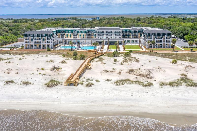 Courtyard By Marriott Jekyll Island image