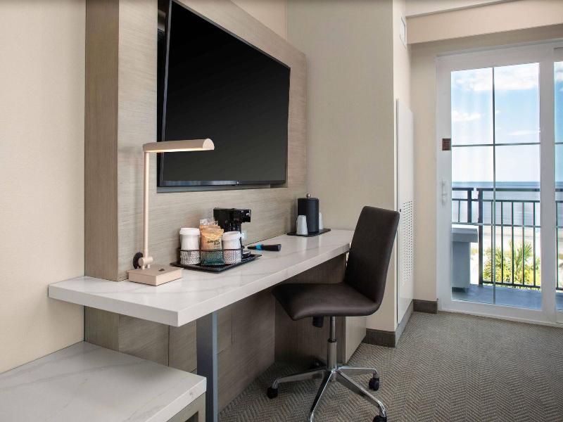 Courtyard By Marriott Jekyll Island image