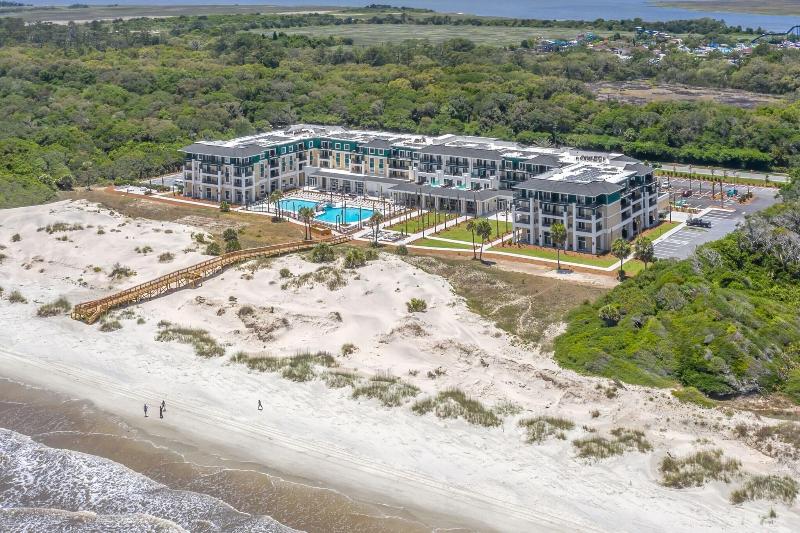 Courtyard By Marriott Jekyll Island image