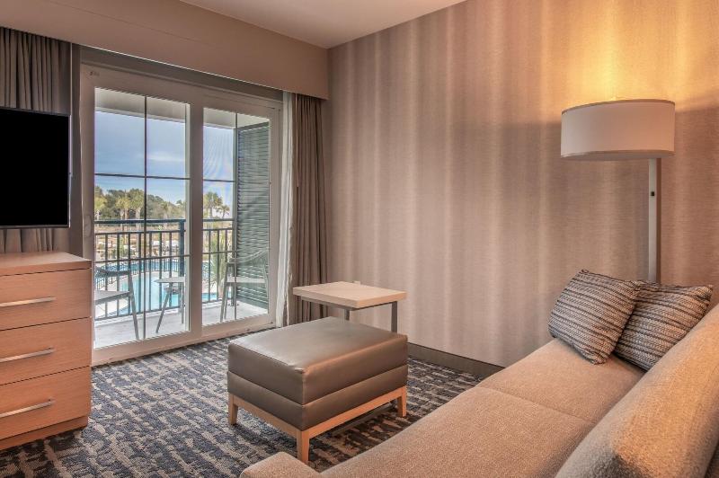 Courtyard By Marriott Jekyll Island image