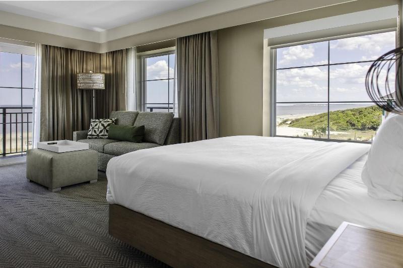 Courtyard By Marriott Jekyll Island image