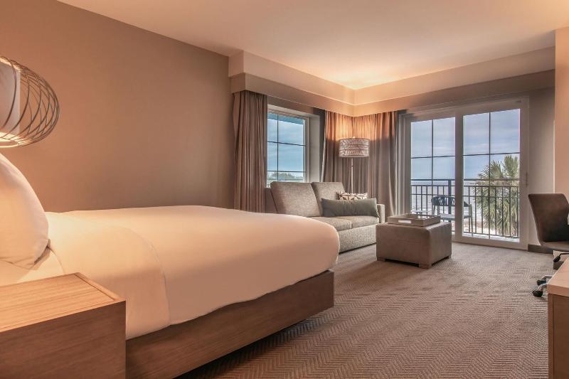 Courtyard By Marriott Jekyll Island image