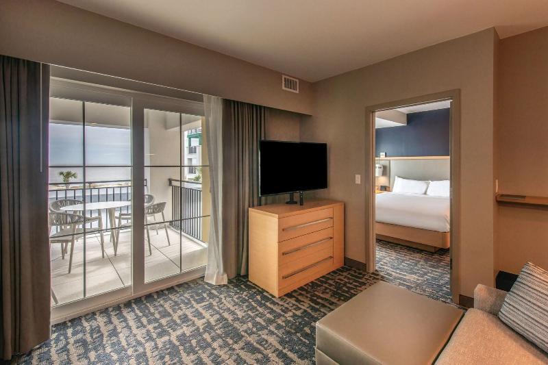 Courtyard By Marriott Jekyll Island image
