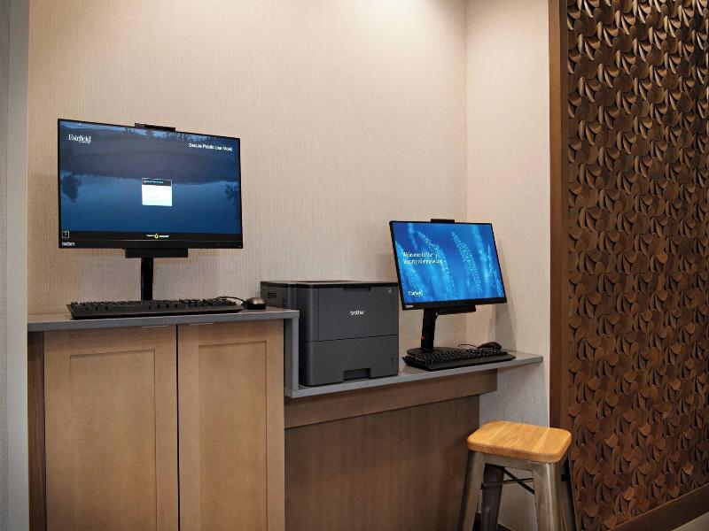 Fairfield Inn & Suites by Marriott Dayton North image