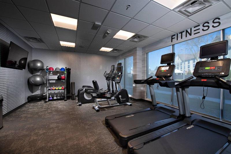 Fairfield Inn & Suites by Marriott Dayton North image
