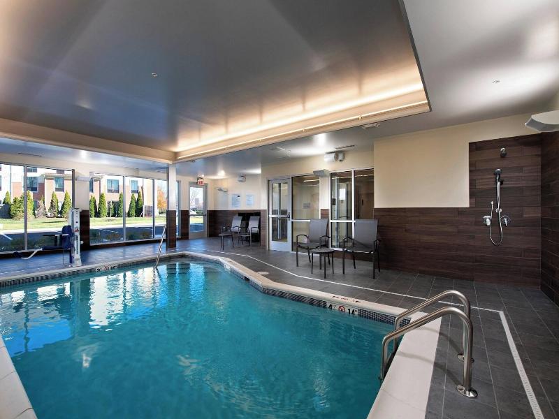 Fairfield Inn & Suites by Marriott Dayton North image