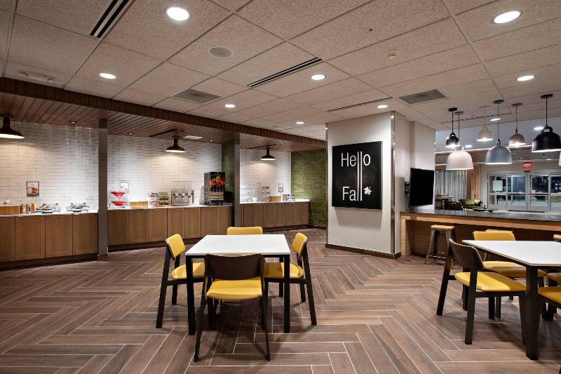 Fairfield Inn & Suites by Marriott Dayton North image