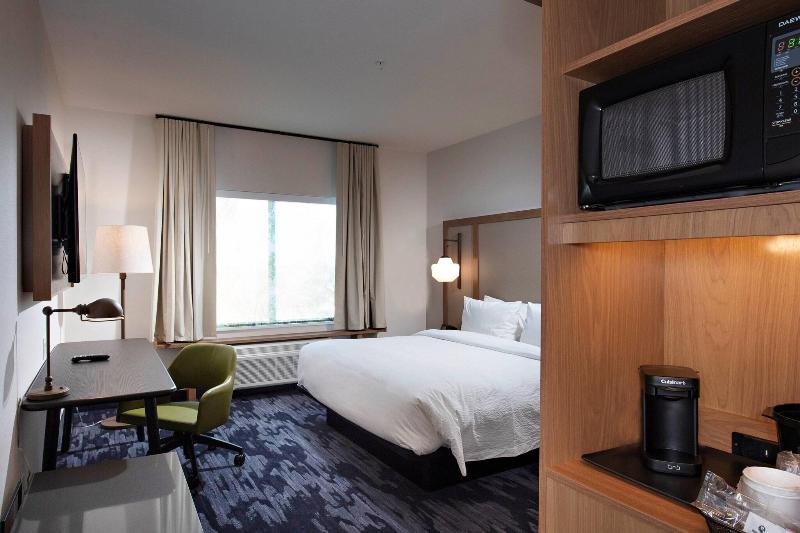Fairfield Inn & Suites by Marriott Dayton North image