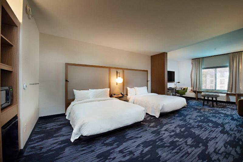 Fairfield Inn & Suites by Marriott Dayton North image