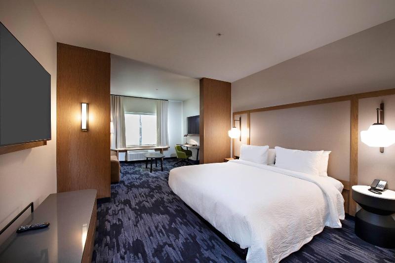Fairfield Inn & Suites by Marriott Dayton North image