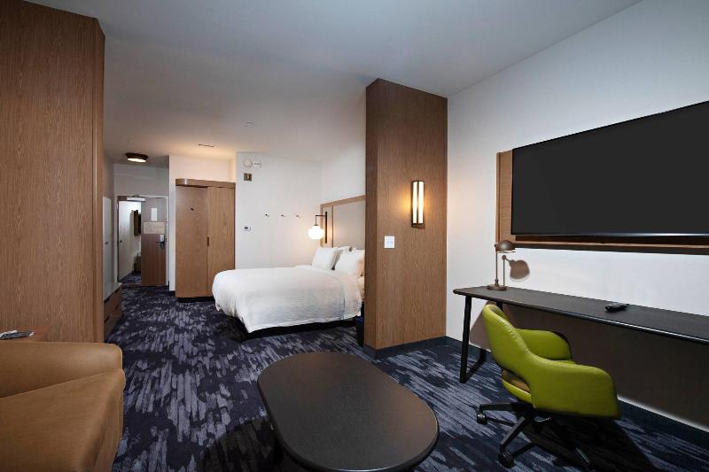 Fairfield Inn & Suites by Marriott Dayton North image