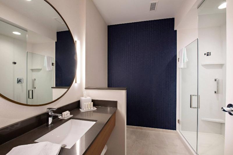 Fairfield Inn & Suites by Marriott Dayton North image
