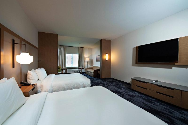 Fairfield Inn & Suites by Marriott Dayton North image