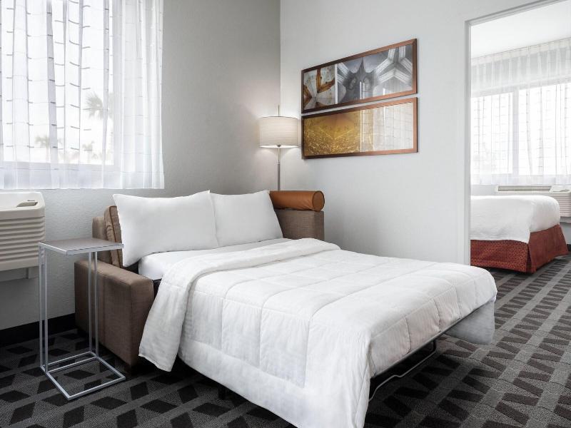 Towneplace Suites By Marriott Venice image