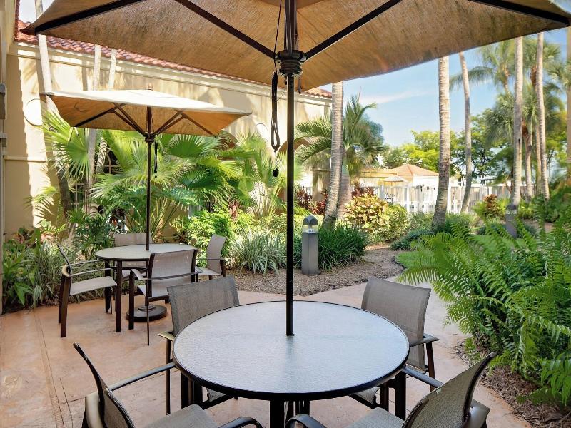 Courtyard by Marriott Fort Lauderdale North/Cypres image