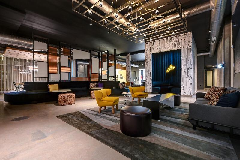 Aloft Mooresville image
