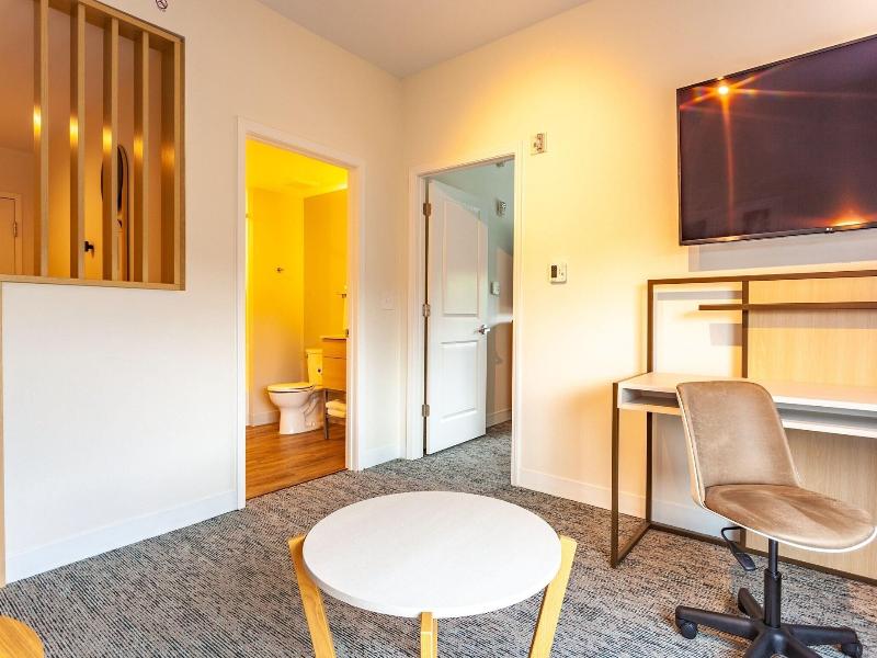 Towneplace Suites By Marriott Raleigh Southwest image