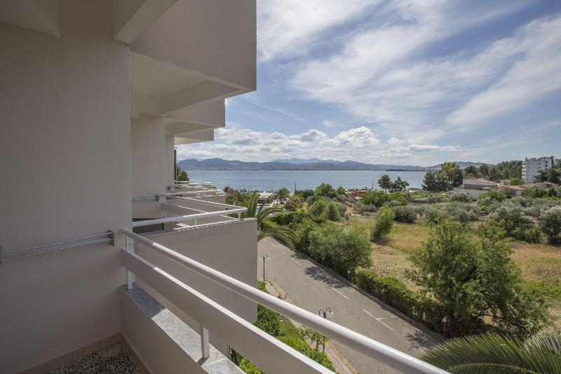 Almira Mare - Image 2