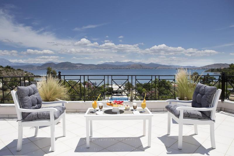 Almira Mare - Image 9