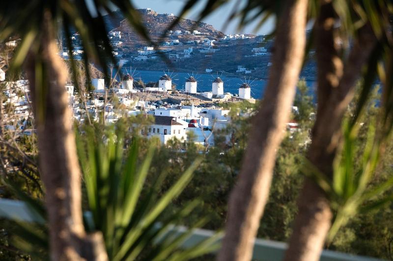 Omiros The Feelgood Hotel
