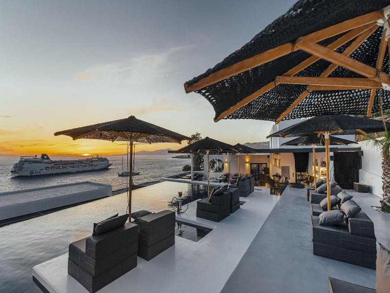 Omiros The Feelgood Hotel