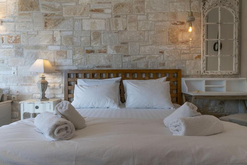 Agorastos Suites image