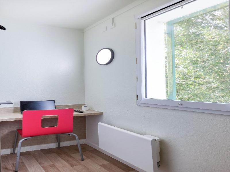 Hotel Première Classe Cergy Saint Christophe image