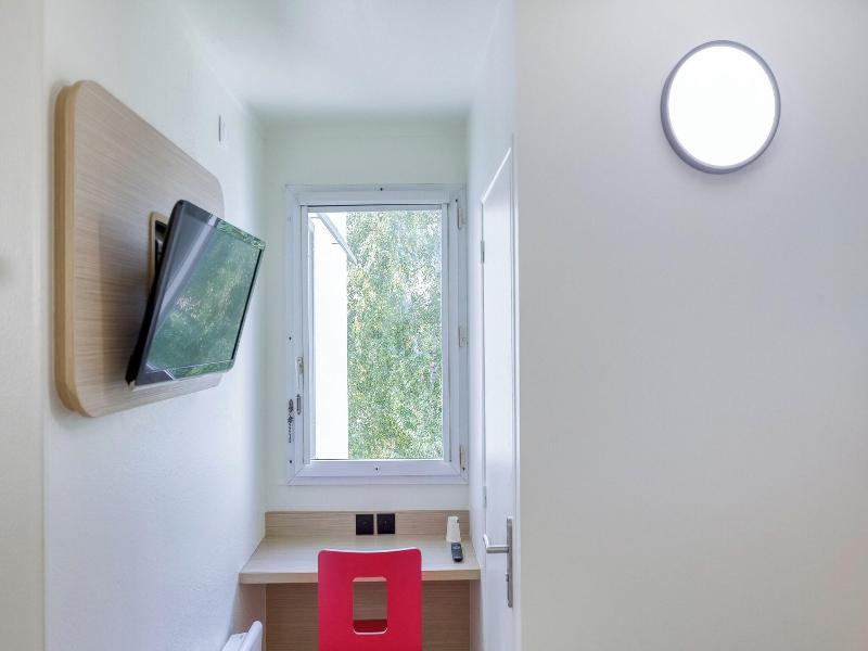 Hotel Première Classe Cergy Saint Christophe image