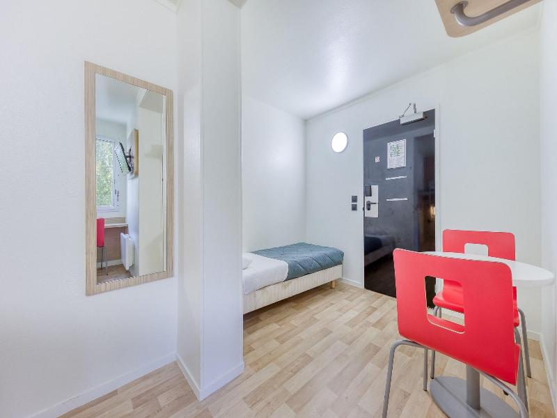 Hotel Première Classe Cergy Saint Christophe image