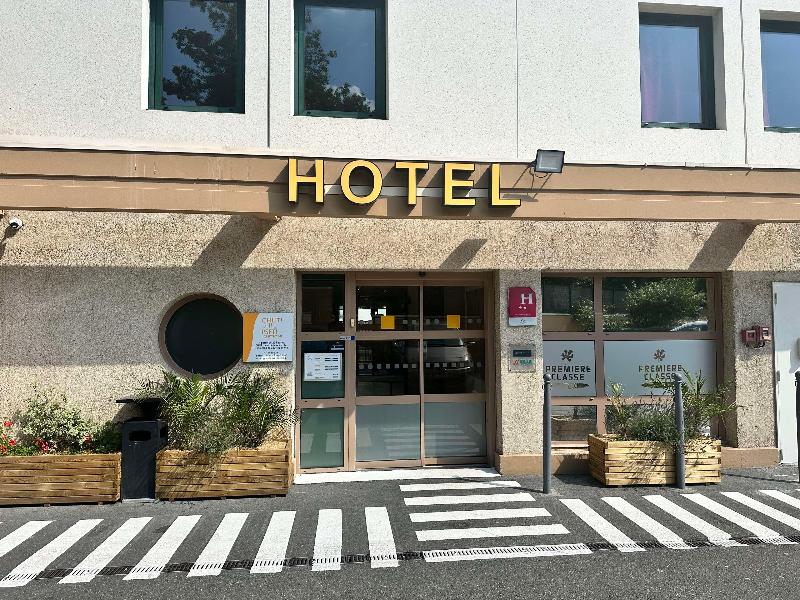 Première Classe Paris Ouest - Gennevilliers Barba