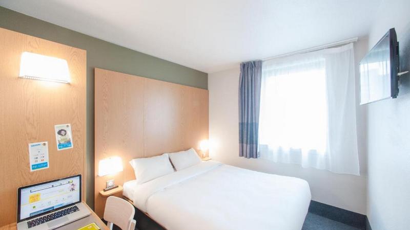 B&B HOTEL Clermont Ferrand Nord Riom image