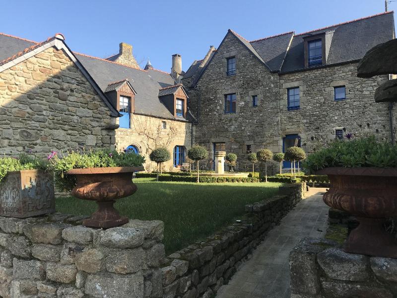 Manoir Des Douets Fleuris image