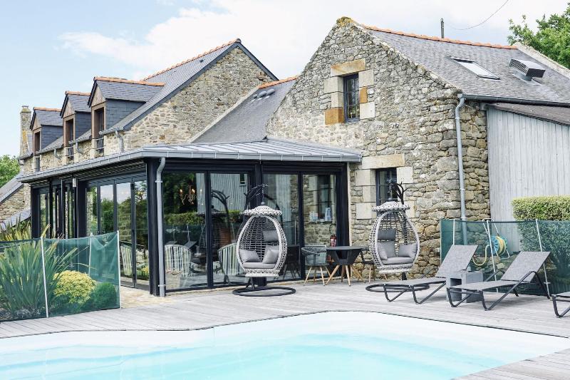 Manoir Des Douets Fleuris image