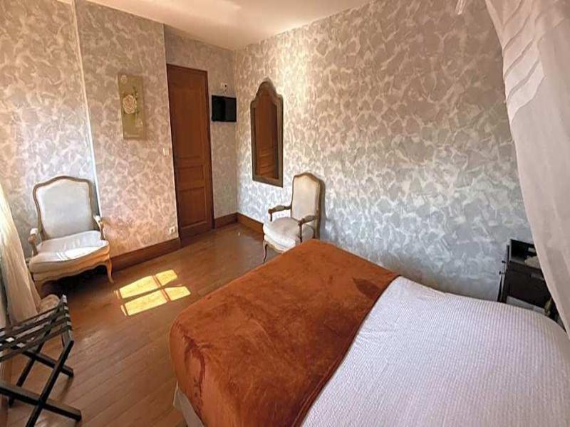 Manoir Des Douets Fleuris image