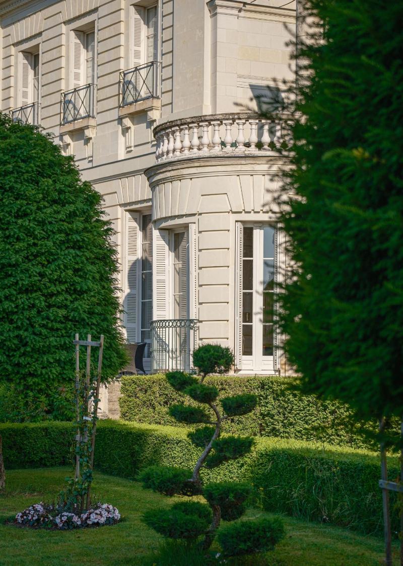 Chateau De Rochecotte image