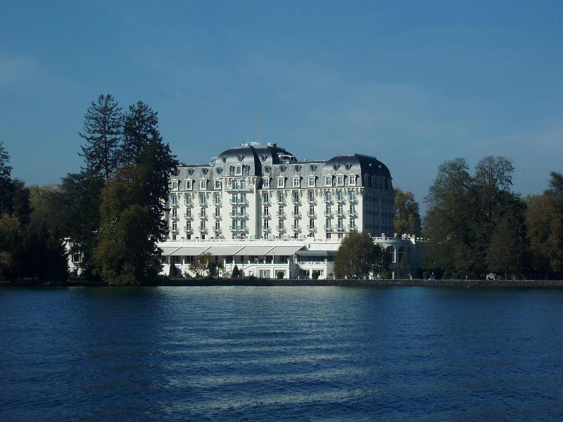 Alpha Hotel image