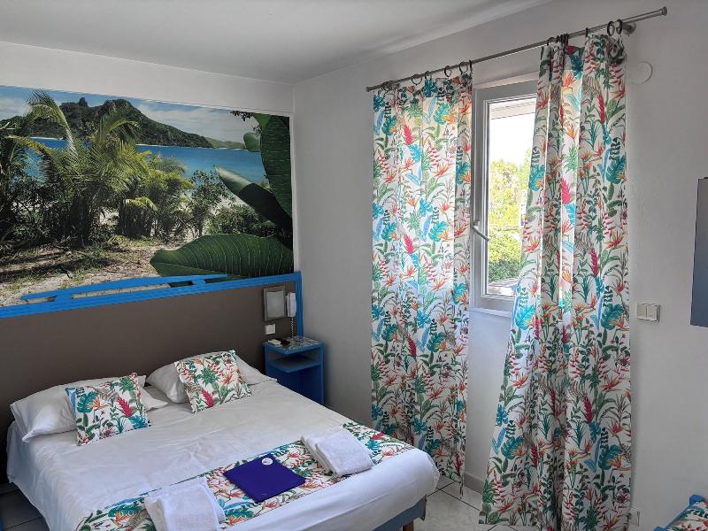 Hôtel de la Mer image