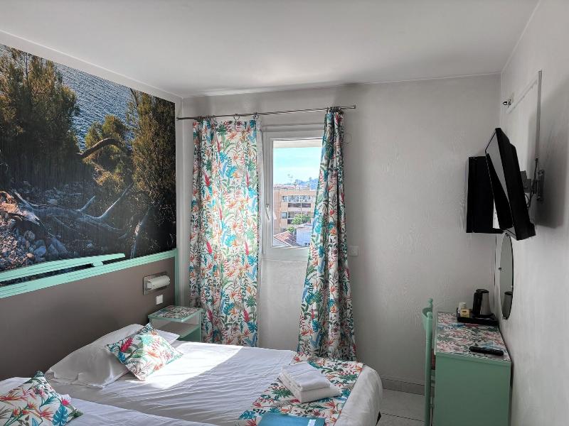 Hôtel de la Mer image
