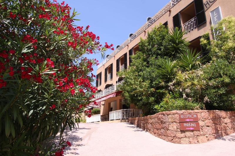 Hotel Le Lonca image