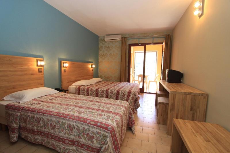 Hotel Le Lonca image