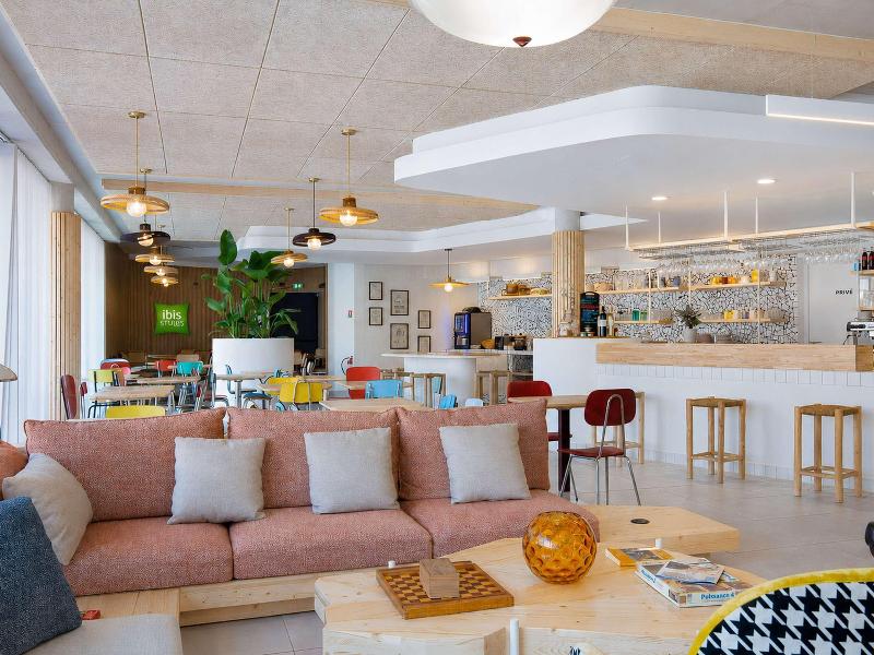 ibis Styles Salon de Provence image