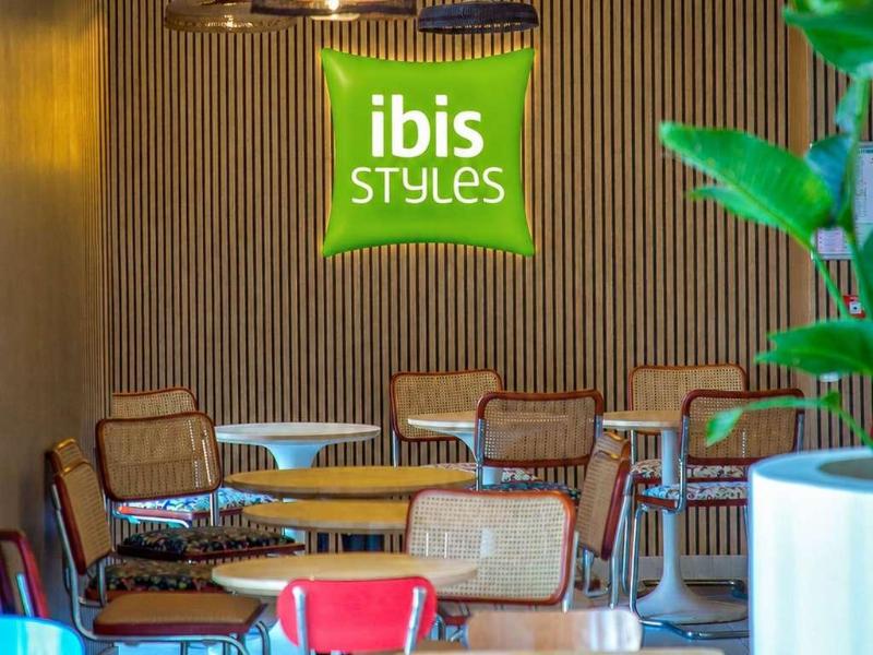 ibis Styles Salon de Provence image