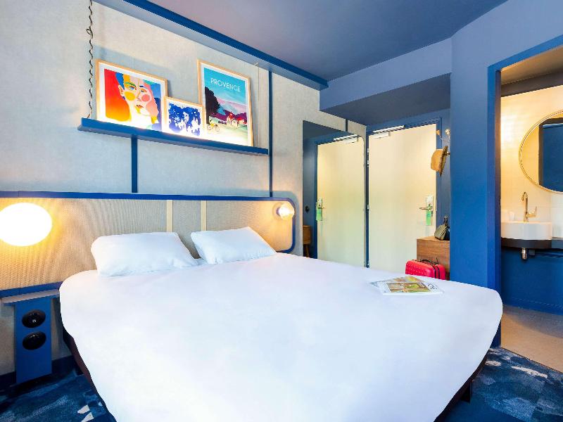 ibis Styles Salon de Provence image
