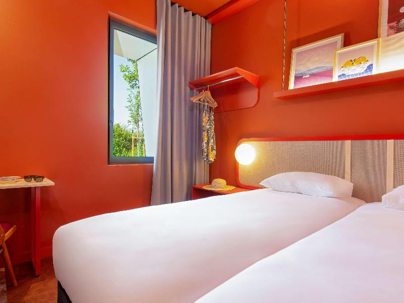 ibis Styles Salon de Provence image