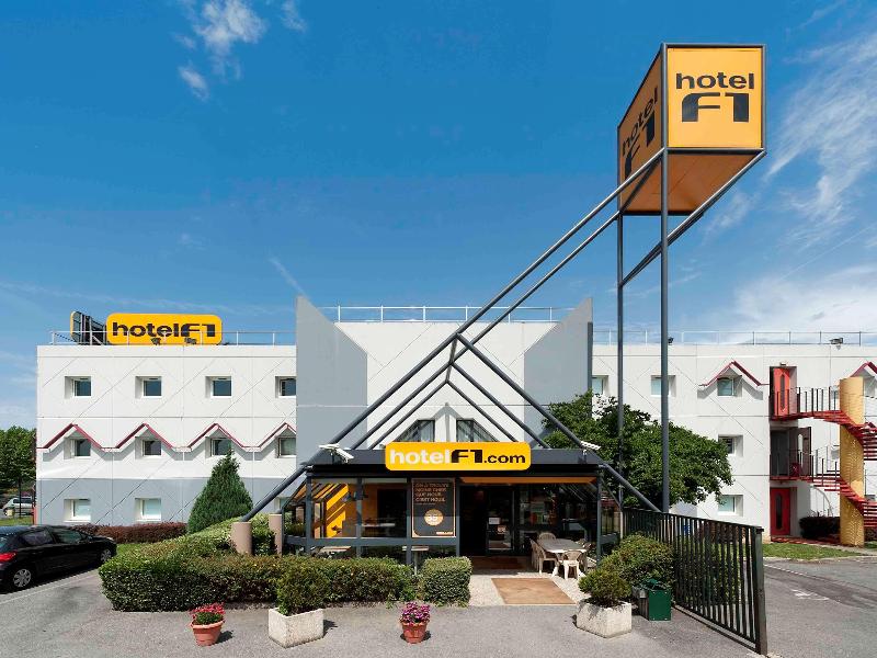 Hotelf1 Tours Nord image