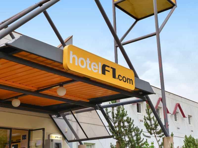 Hotelf1 Tours Nord image